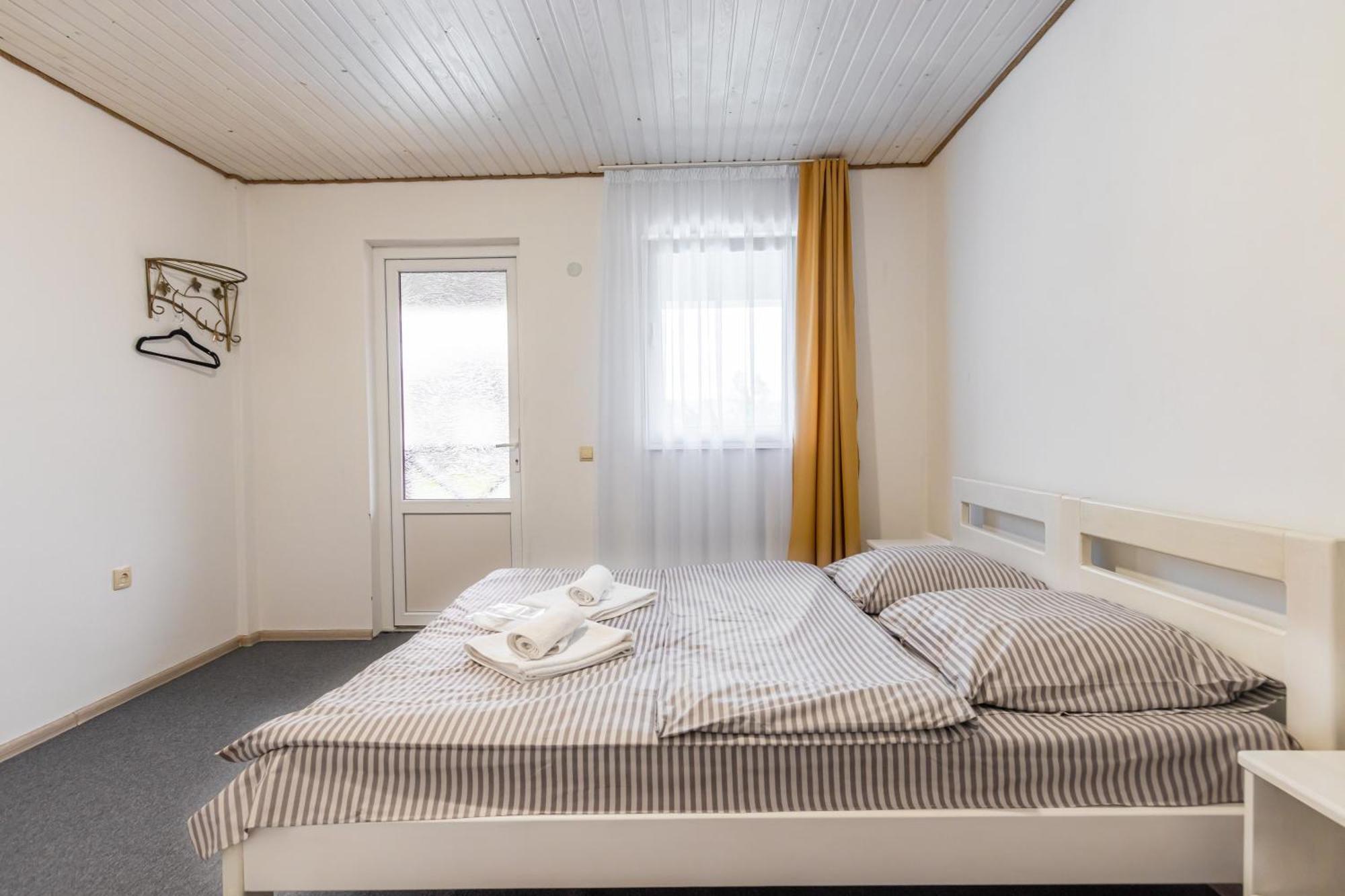 Romantik Solotvyno Buitenkant foto